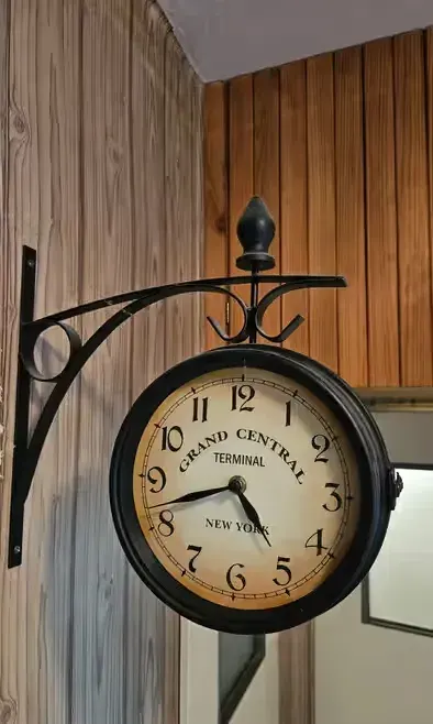 Zegar wiszący Grand Central retro sprawny — praca Dagmara, Szczecin