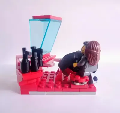 zestaw LEGO salon fryzjerski urody fryzjer fryzjerka nozyczki ludziki — praca Iza, Poznań