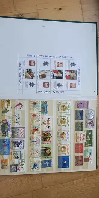 Znaczki pocztowe klaser filatelistyka — praca Amadeusz, Wrocław