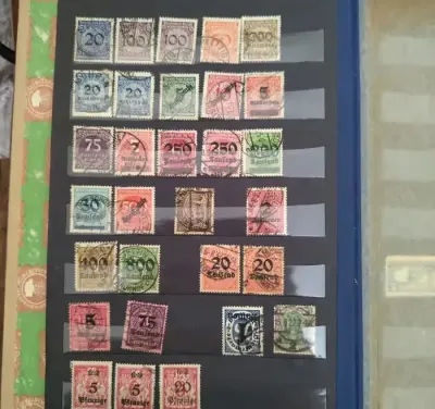 Znaczki zagraniczne kasowane odklejane około 1918...1950 #55 — praca Janek i Mirjam, Warszawa