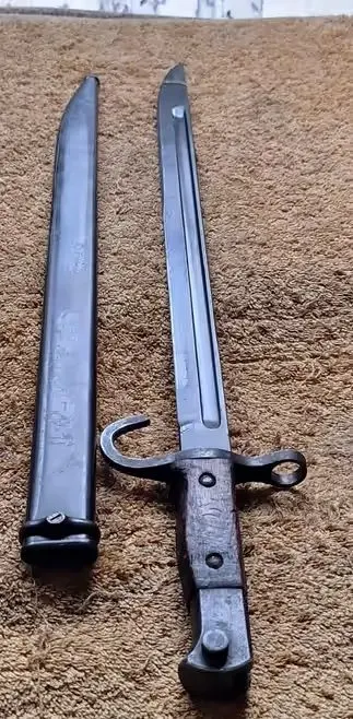 Bagnet japoński ARISAKA — praca Filip J., Katowice