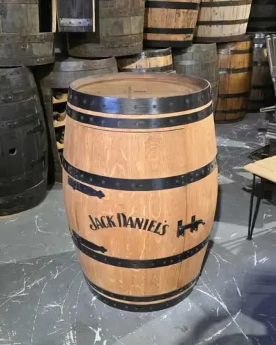 BAREK z beczki dębowej po whiskey po winie BARKI na alkohol WYSYŁKA — praca Maja D., Katowice
