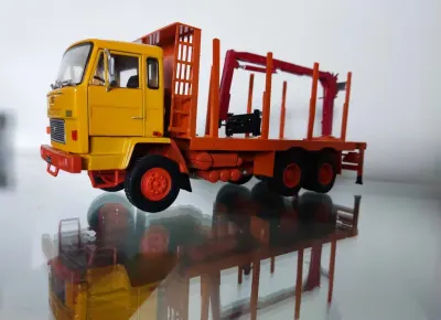 Kultowe ciężarówki Jelcz 640 z HDS do transportu drewna — praca Jakub J., Wrocław