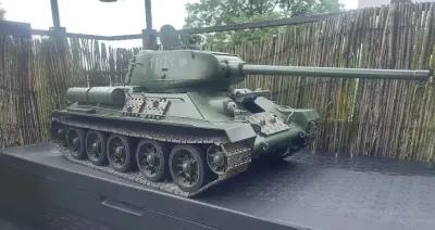 Czołg RC 1:10 T-34-85 — praca Tadeusz, Gliwice