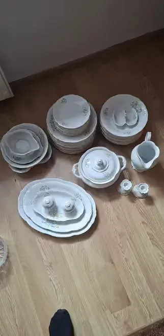 Kryształy, porcelana — praca Ania, Uciechów