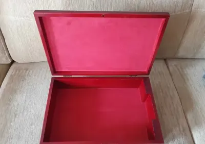 Kuferek na monety 37x24,5x10 na 6/8 palet na monety — praca Arkadiusz, Bielsko-Biala