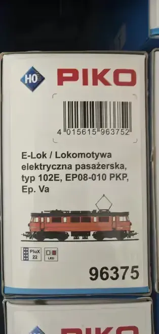 Piko 96375, Lokomotywa EU 08-10, epoka Va — praca Paweł Relke, Zasieki