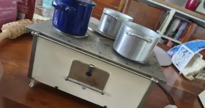 Stare zabawka dla dzieci kuchenna elektryczna vintage PRL — praca Paweł, Kretomino