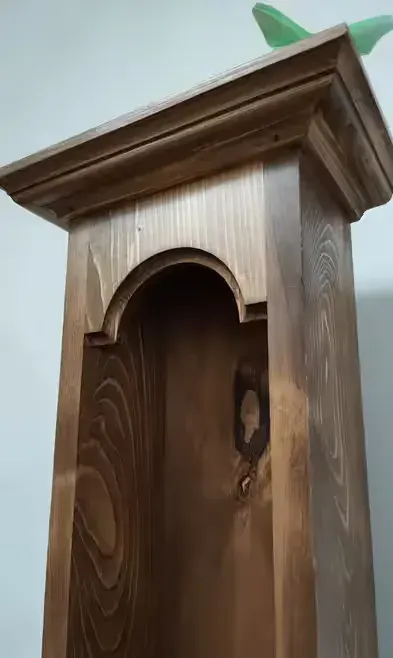 Stylowa mini witrynka. — praca Rav, Busko-Zdrój