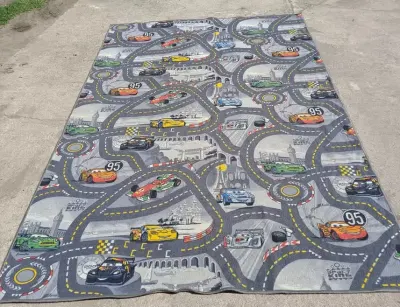 Dywan do pokoju dziecięcego 200x300 cm — praca Kamil, Łowicz