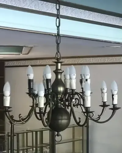 Lampa 16 ramienna — praca kamil, Warszawa