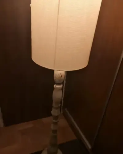 Lampa marmurowa vintage — praca Kamil, Warszawa