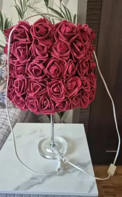 Lampa nocna róże — praca Renata, Radom