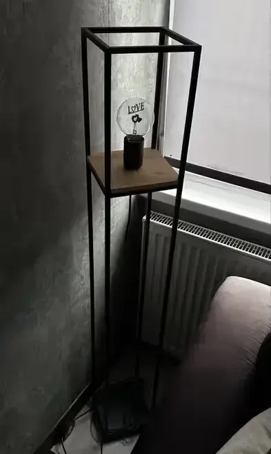 Lampa podłogowa LIBERTAD odbiór Katowice — praca Paweł, Katowice