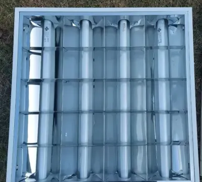 Lampa rastrowa/sufitowa/oprawa na sufit/4×18W/natynkowa — praca pkl, Poznań