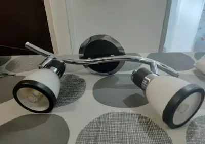 Lampa sufitowa podwojna — praca Marcin, Wrocław