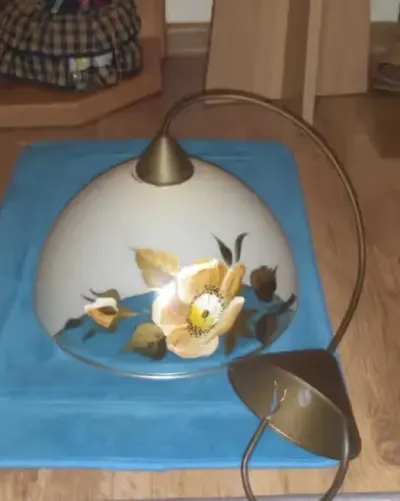 Lampa szklana malowane kwiaty — praca JOLKA, Tychy