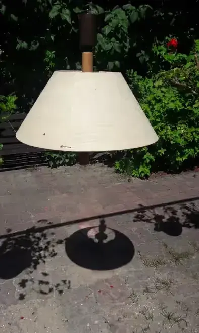 Lampa wisząca drewniana — praca Krystyna, Zgierz
