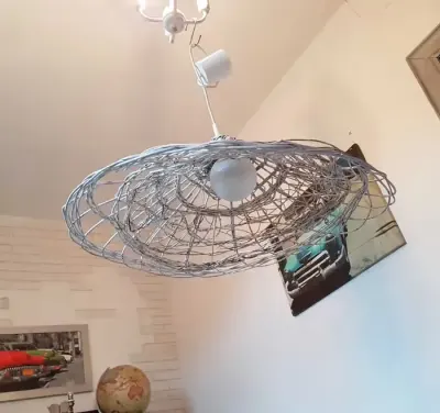 lampa wisząca sufitowa z wiklinowym abażurem — praca Anna, Dargikowo