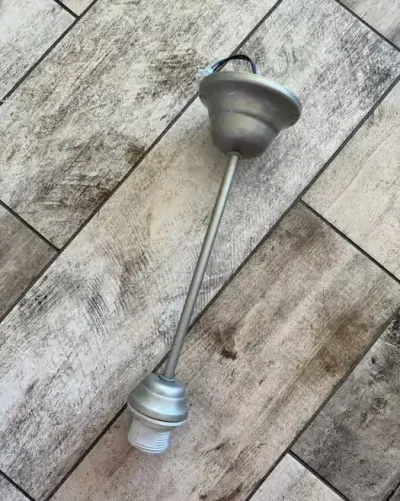 Lampa wisząca sufitowa zwis pojedynczy 34cm — praca Sprzedawca, Chojnice