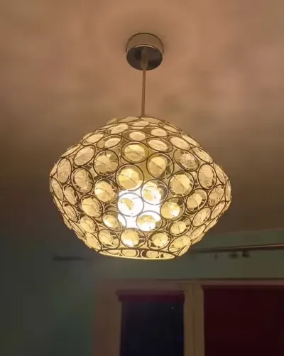 Lampa wisząca z kryształkami — praca Aneta, Piaseczno