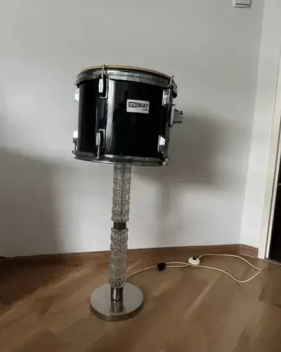 Lampka nocna perkusja bęben muzyczna — praca Daniel, Radomsko