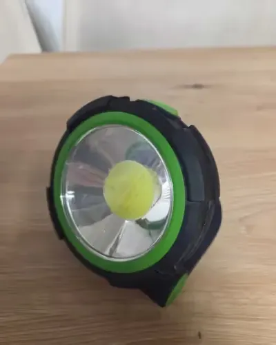 Lampka warsztatowa LED — praca Darek, Czechowice-Dziedzice