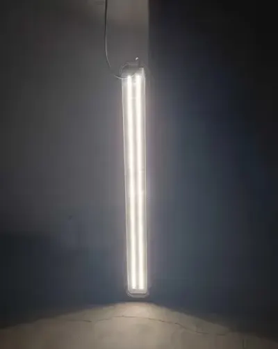 Lampy led do garażu hali pomieszczeń gospodarczych — praca MilenaK, Radzymin