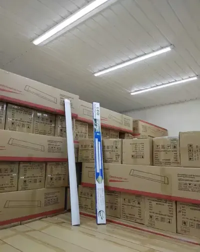 !!! MEGA PRZECENA !!! natynkowa lampa led do garażu warsztatu itp — praca Piotr, Rzeszów