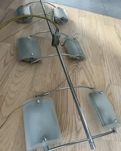 Nowoczesna lampa do jadalni nad stół — praca Magda, Ruda Śląska