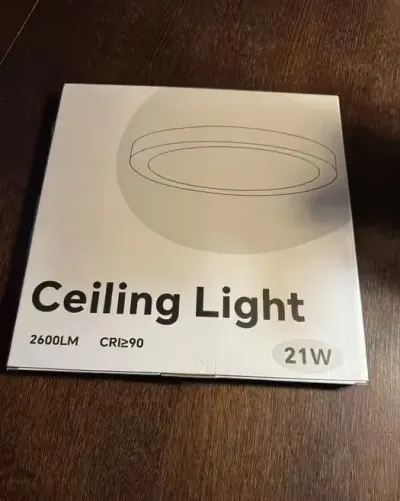 nowoczesna lampa sufitowa LED typu plafon.  Moc: 21W Strumień świetlny: 2600 lumenów — praca Dkm, Somonino