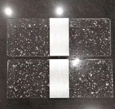 Nowoczesne Kinkiety LED (2 szt.) – Efekt Bąbelków – 3 Barwy Światła — praca Dariusz, Kraków