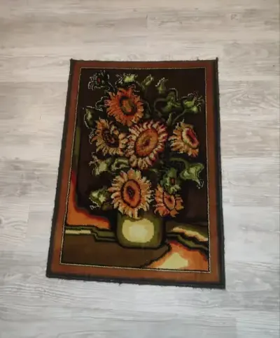 Przepiękny dywan, obraz ścienny słoneczniki PRL.
Wymiar 69x98 cm. — praca Markiza, Jawiszowice