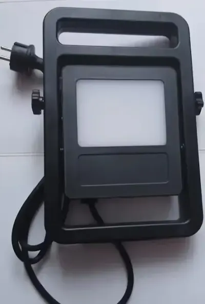 Reflektor budowlany LED  20W 2300 lm — praca Damian, Kąty-Wielgi