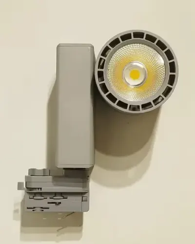 Reflektor szynowy Lampa LED Spot na szynoprzewód listwa 3-faz — praca Adam, Katowice