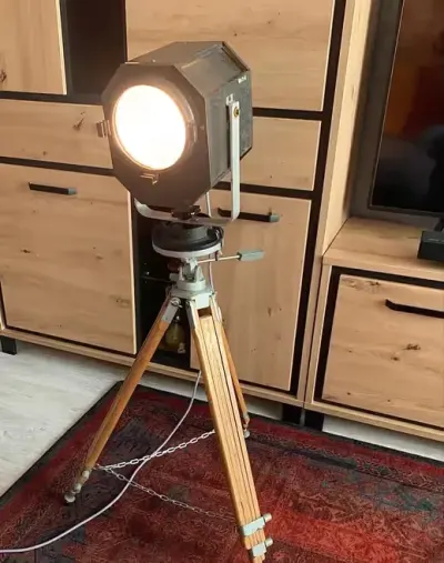 Stara lampa podlogowa zabytek Prl  Loft vintage — praca Jacek, Poznań
