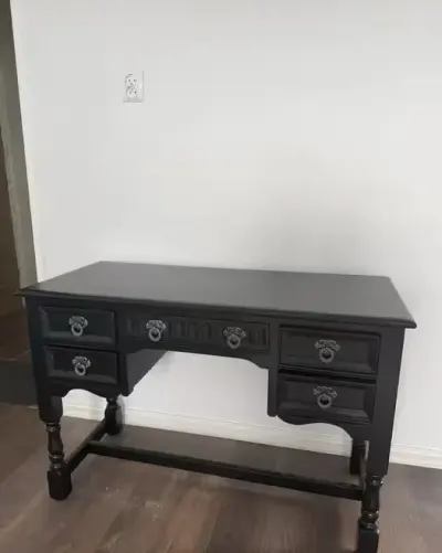 Stylowe czarne biurko / toaletka / konsola 110x50x75 Vintage 5 szuflad — praca Janusz, Ostrowiec Świętokrzyski