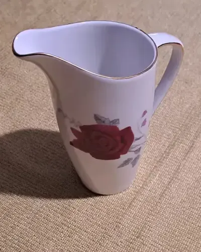 Polska porcelana mlecznik Ćmielów sygnowany — praca Marek, Przemyśl