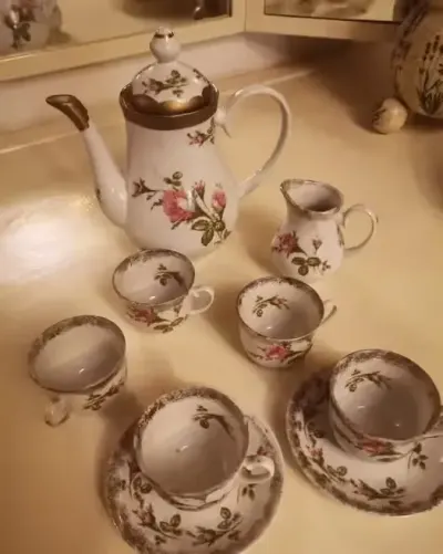 Porcelana Wrocław — praca Gabriel, Przemyśl